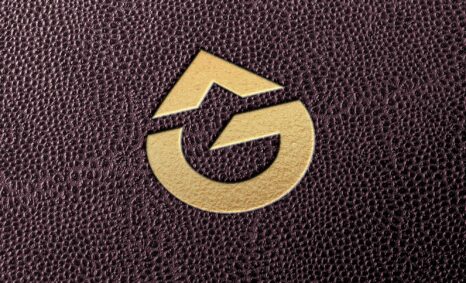 Freebies Choclate Logo Mockup
