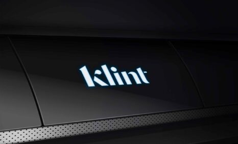 Free Klint Logo Mockup