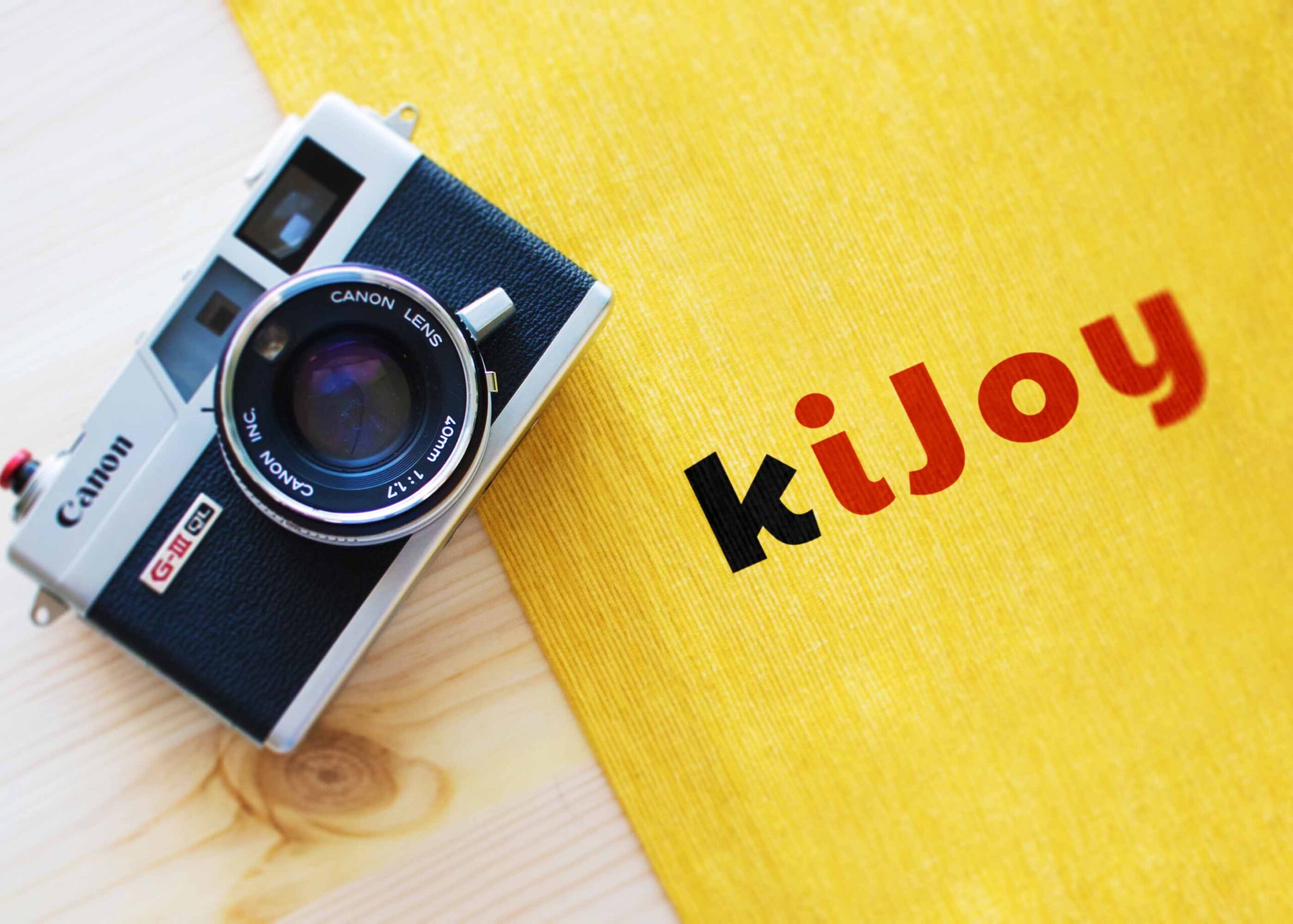 Free Yellow Paper Logo Mockup