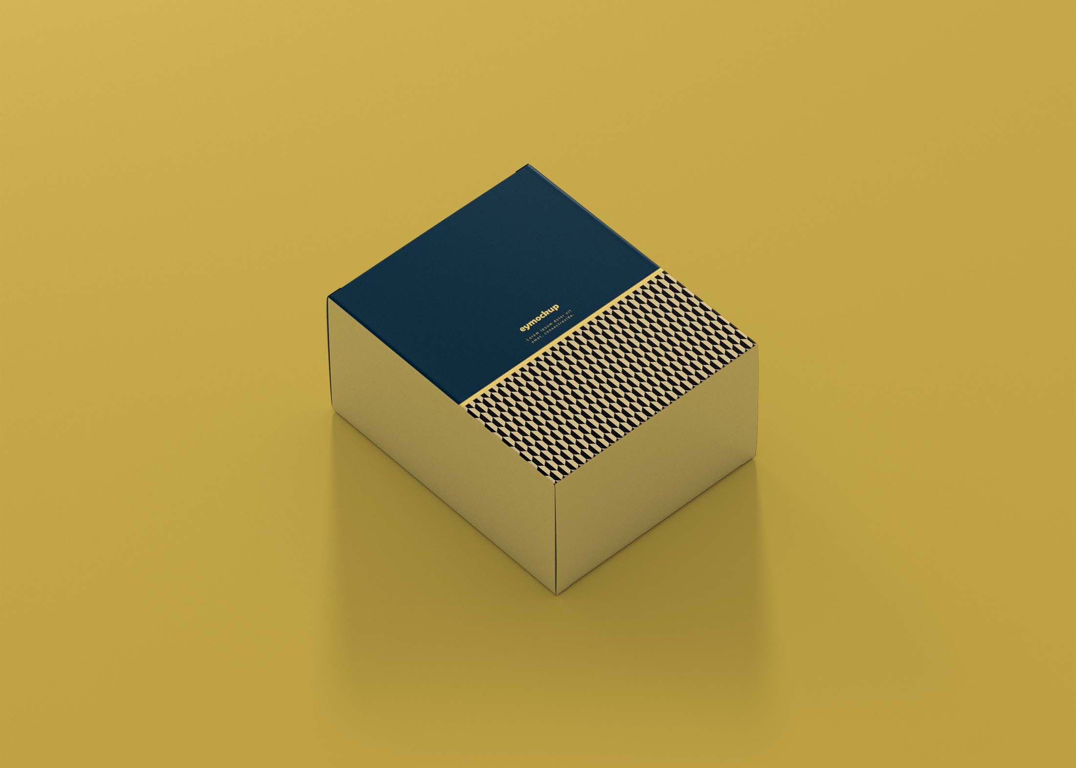 Free Cake Box Mockup