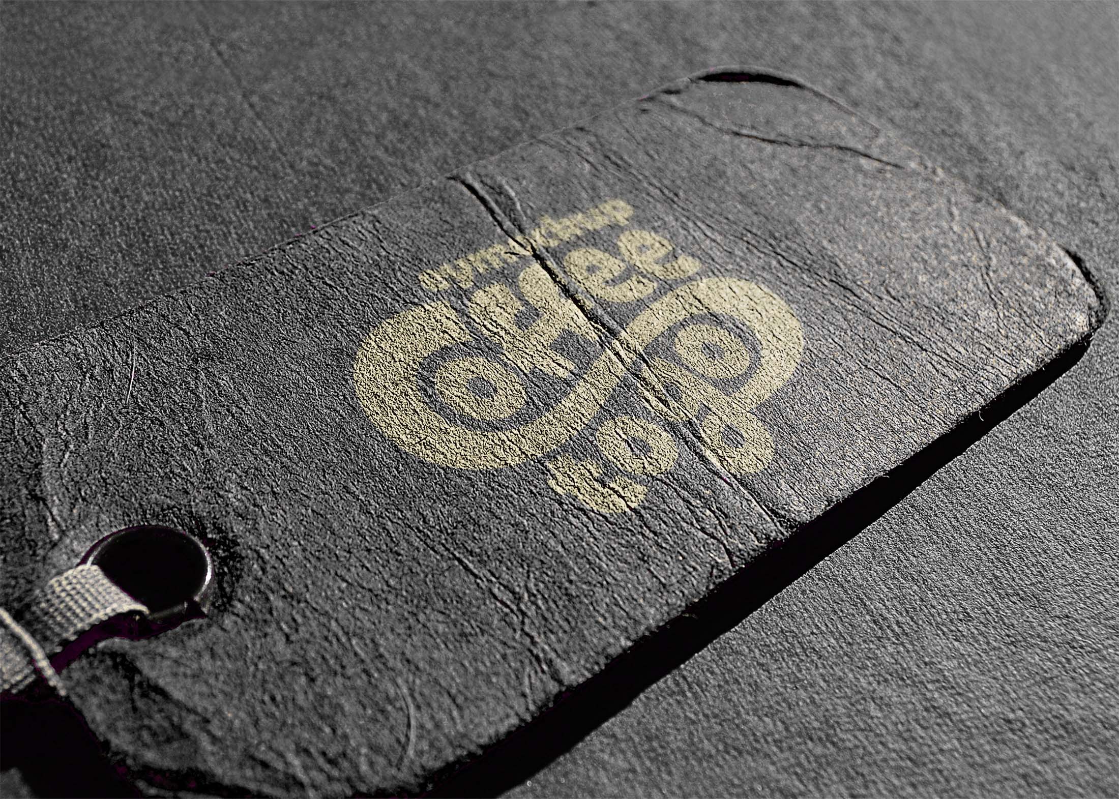 Free Clean PSD Tag Mockup